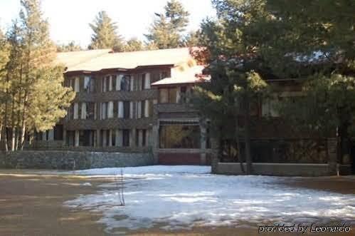 Senator Pine N Peak Hotel Pahalgam Luaran gambar