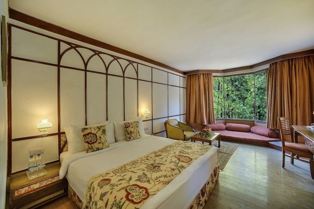 Senator Pine N Peak Hotel Pahalgam Luaran gambar
